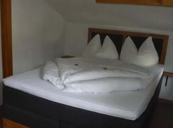 Bed and Breakfast Sportpension Penhab