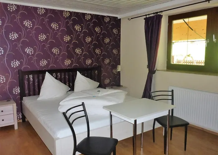 Sportpension Penhab Bed and Breakfast 3*