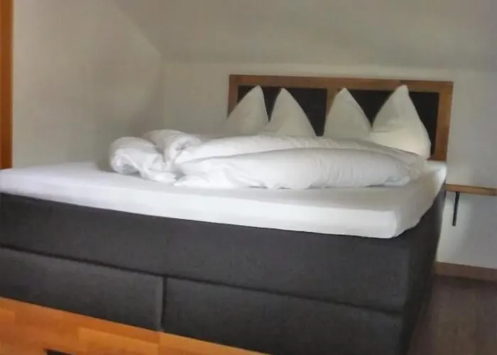 Sportpension Penhab Bed and Breakfast 3*