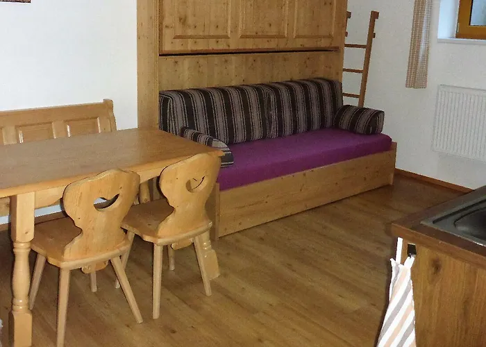 Bed and Breakfast Sportpension Penhab 3*