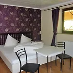 Sportpension Penhab 住宿加早餐酒店 3*